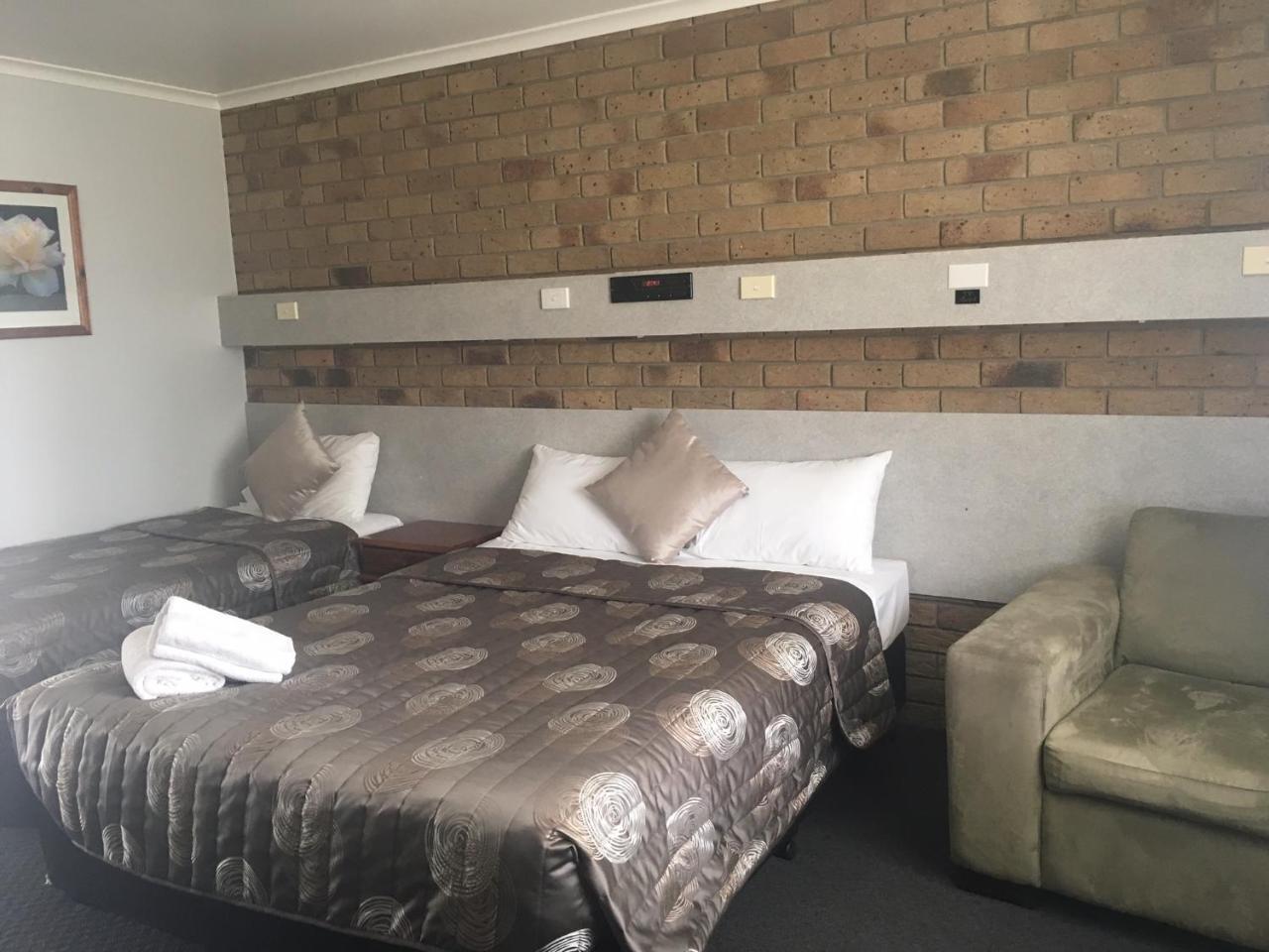 True Blue Motor Inn Rockhampton Eksteriør billede