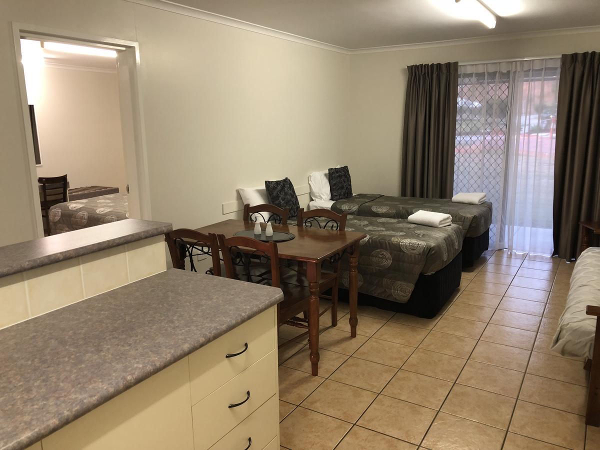 True Blue Motor Inn Rockhampton Eksteriør billede