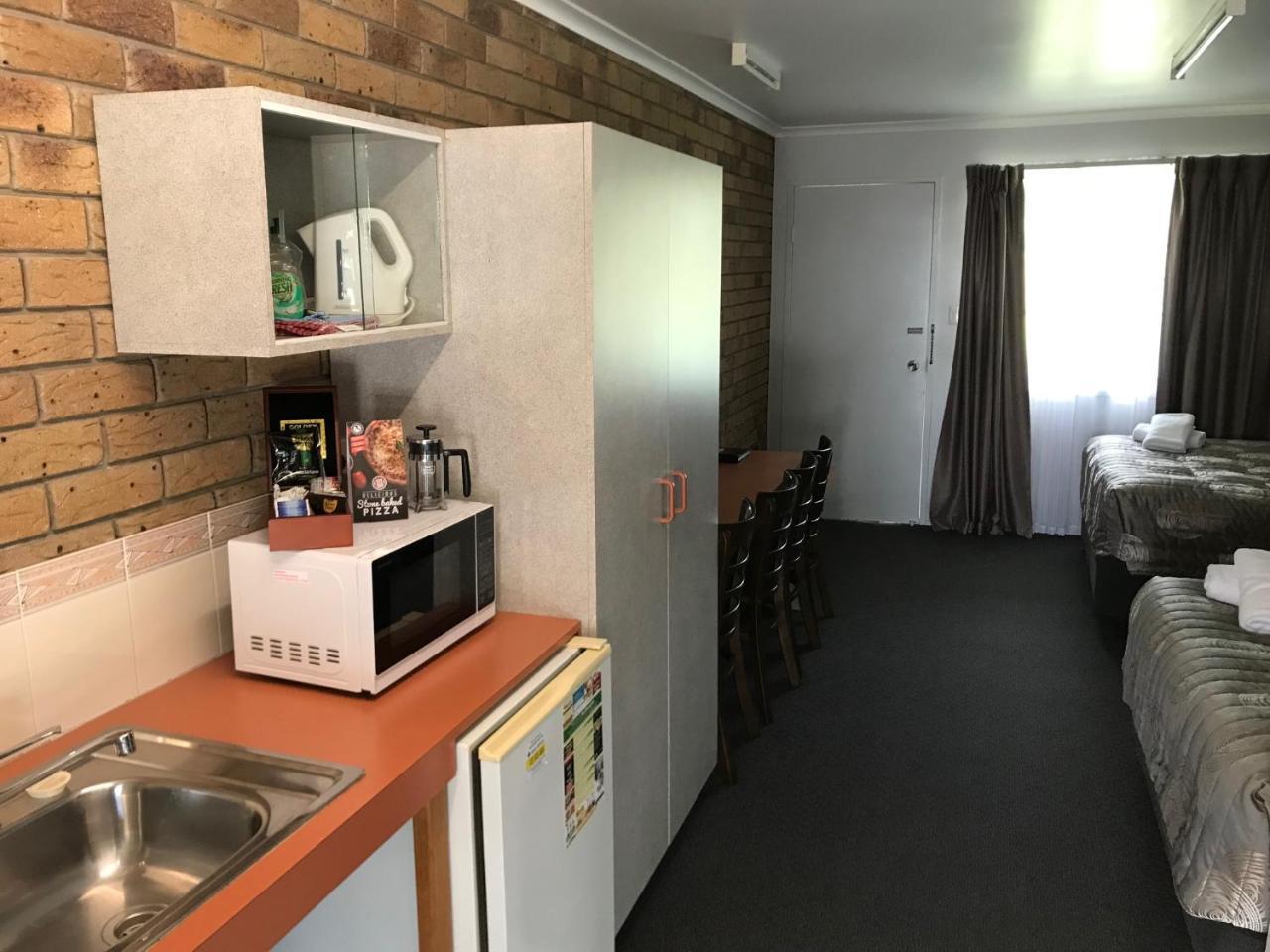 True Blue Motor Inn Rockhampton Eksteriør billede